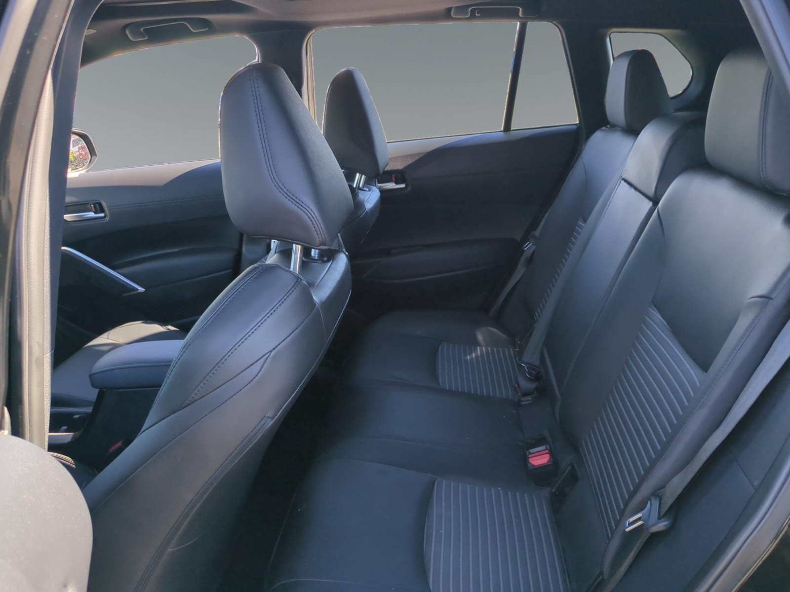 2024 Toyota Corolla Cross XSE - Photo 13
