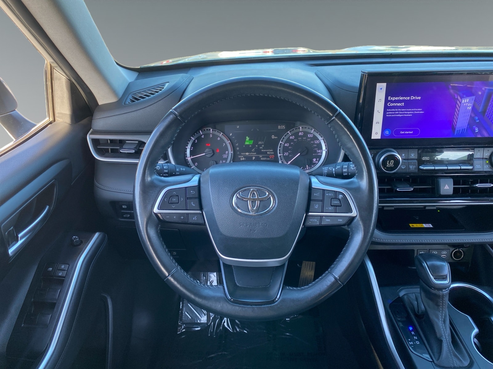 2024 Toyota Highlander XLE - Photo 12