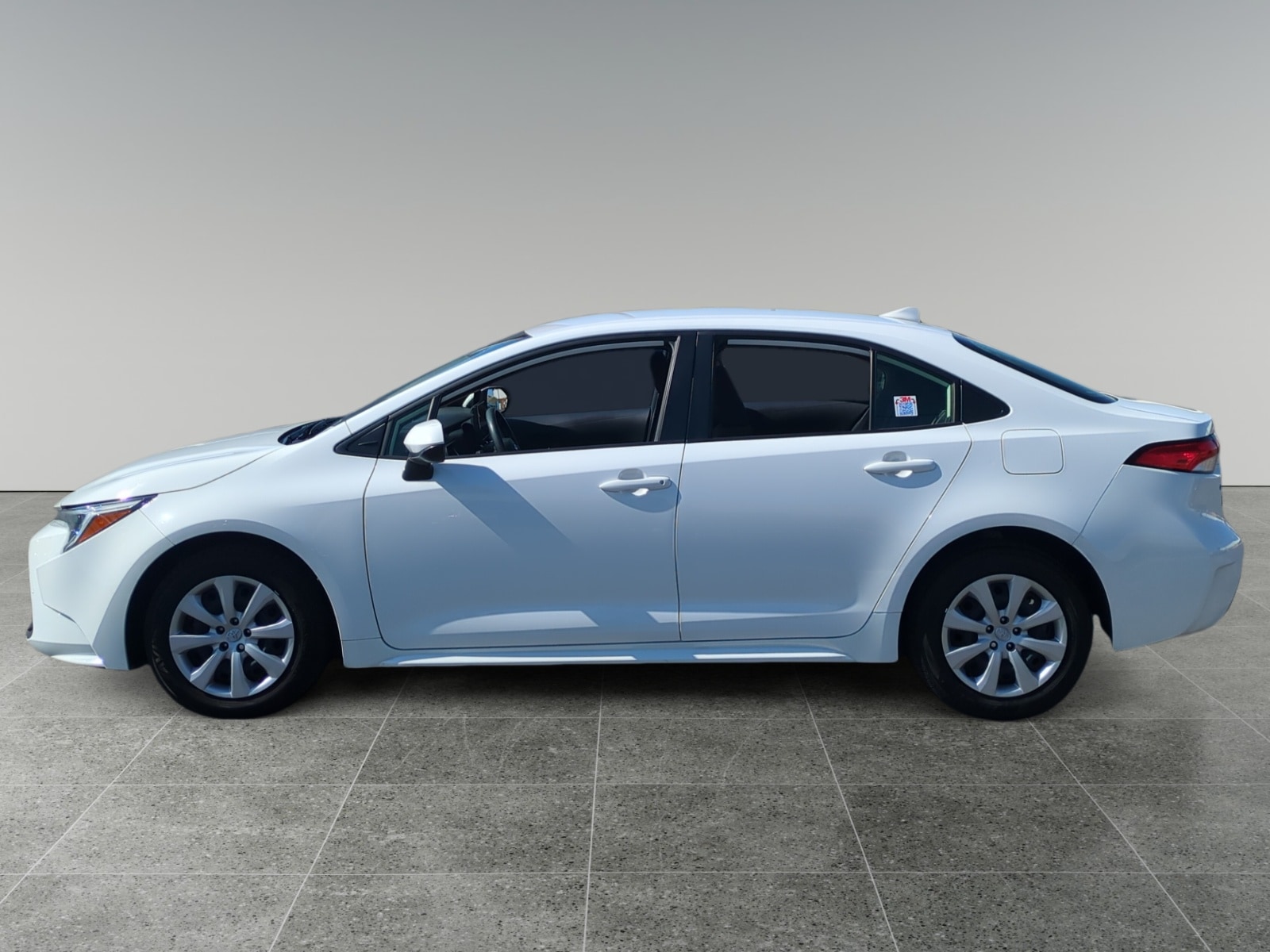 Used 2025 Toyota Corolla LE with VIN JTDBCMFE7SJ043211 for sale in Kansas City