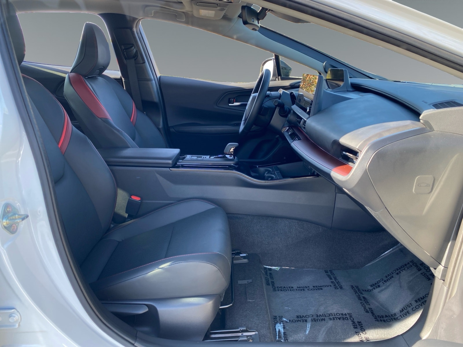 2024 Toyota Prius Prime XSE Premium - Photo 15