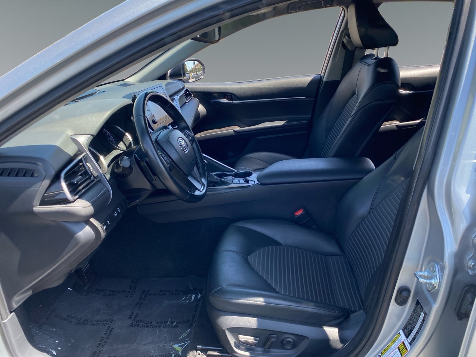 2022 Toyota Camry SE Nightshade - Photo 9