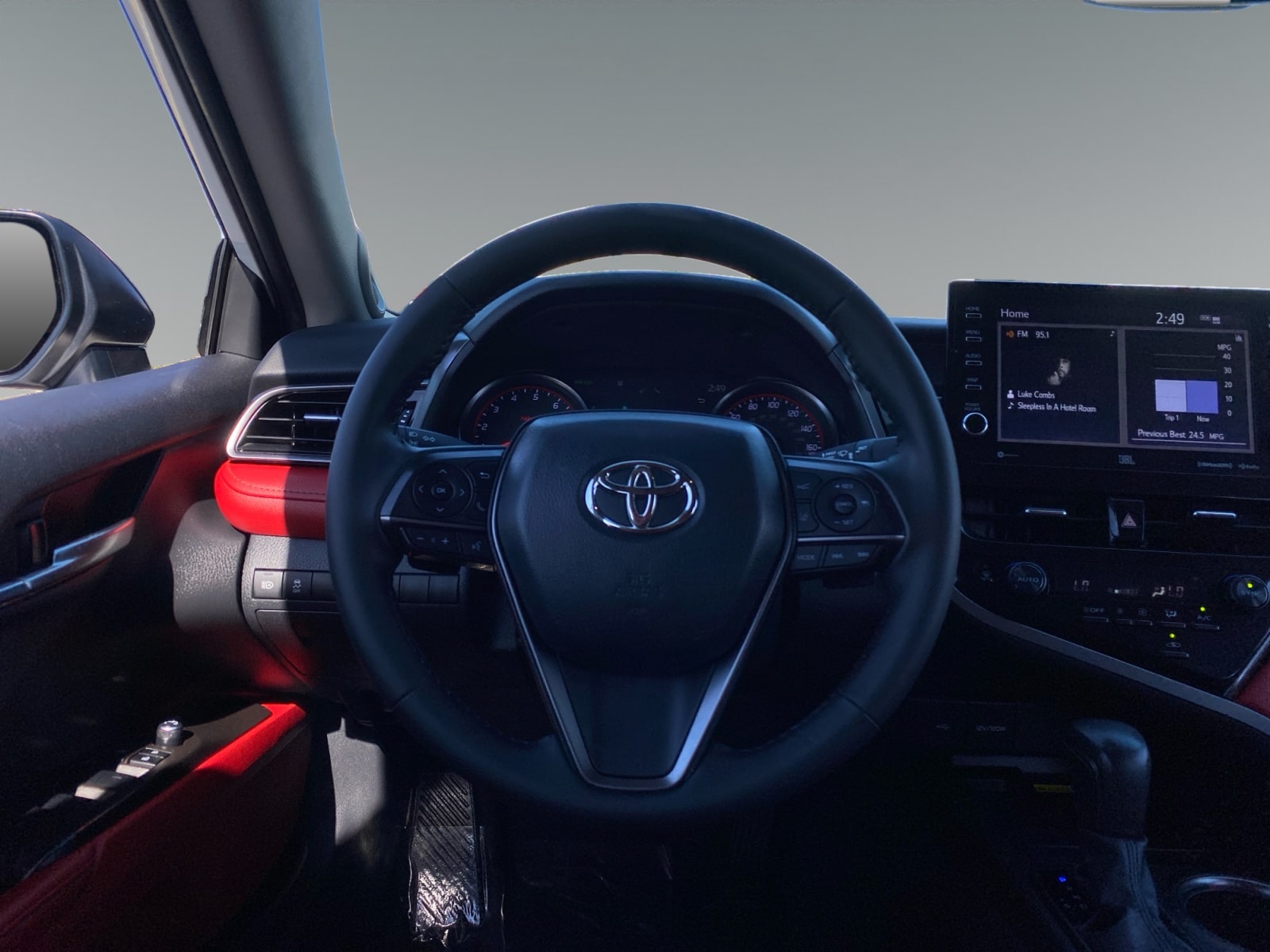 2024 Toyota Camry XSE - Photo 12