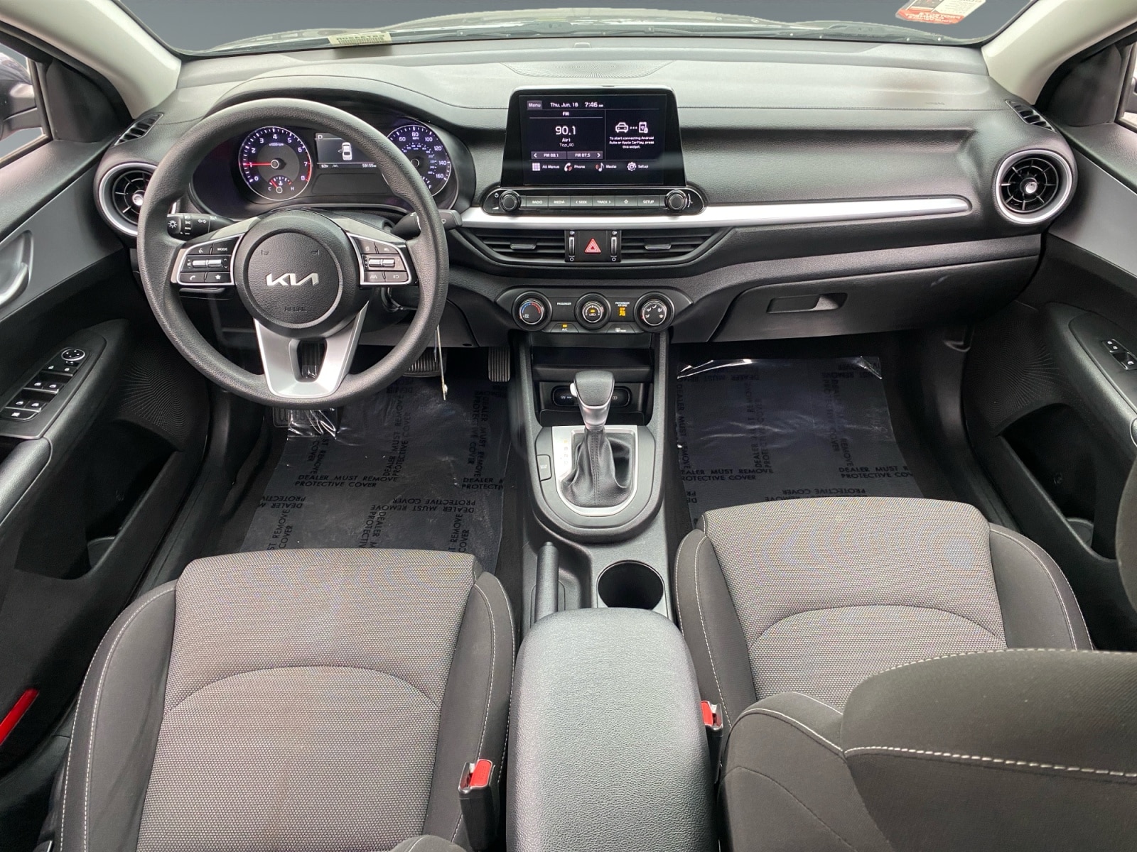 2024 Kia Forte LXS - Photo 10