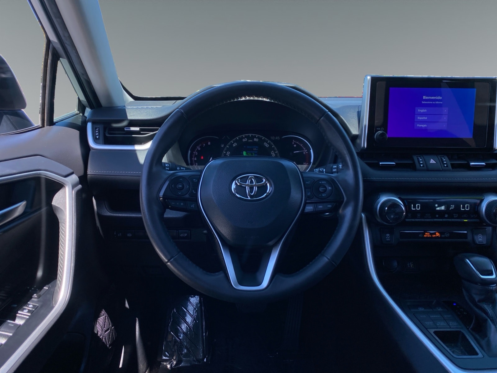 2024 Toyota RAV4 XLE Premium - Photo 12