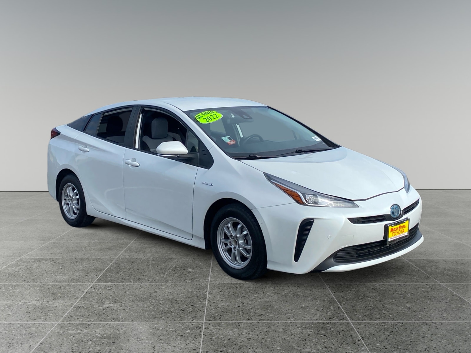 2022 Toyota Prius LE - Photo 7