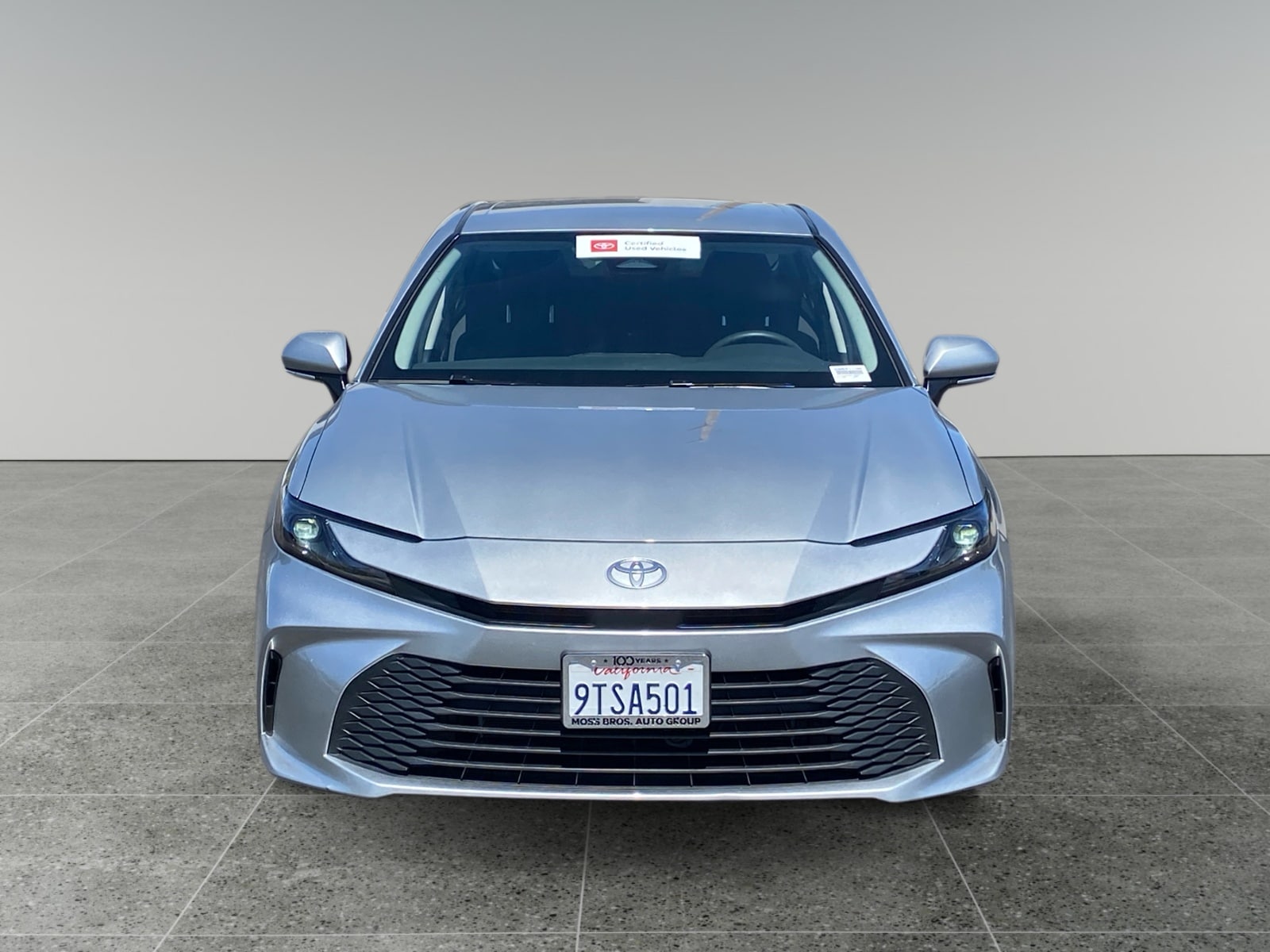 2025 Toyota Camry LE - Photo 8