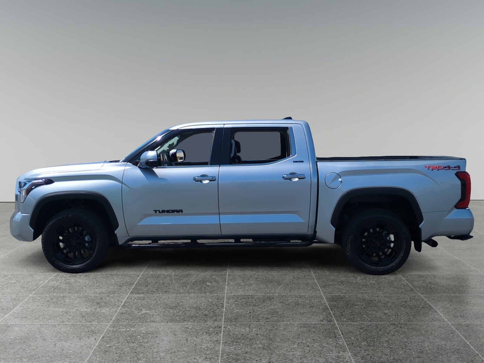 2023 Toyota Tundra Limited photo 2