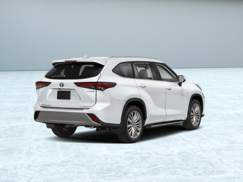 New 2026 Toyota Highlander Hybrid Platinum SUV