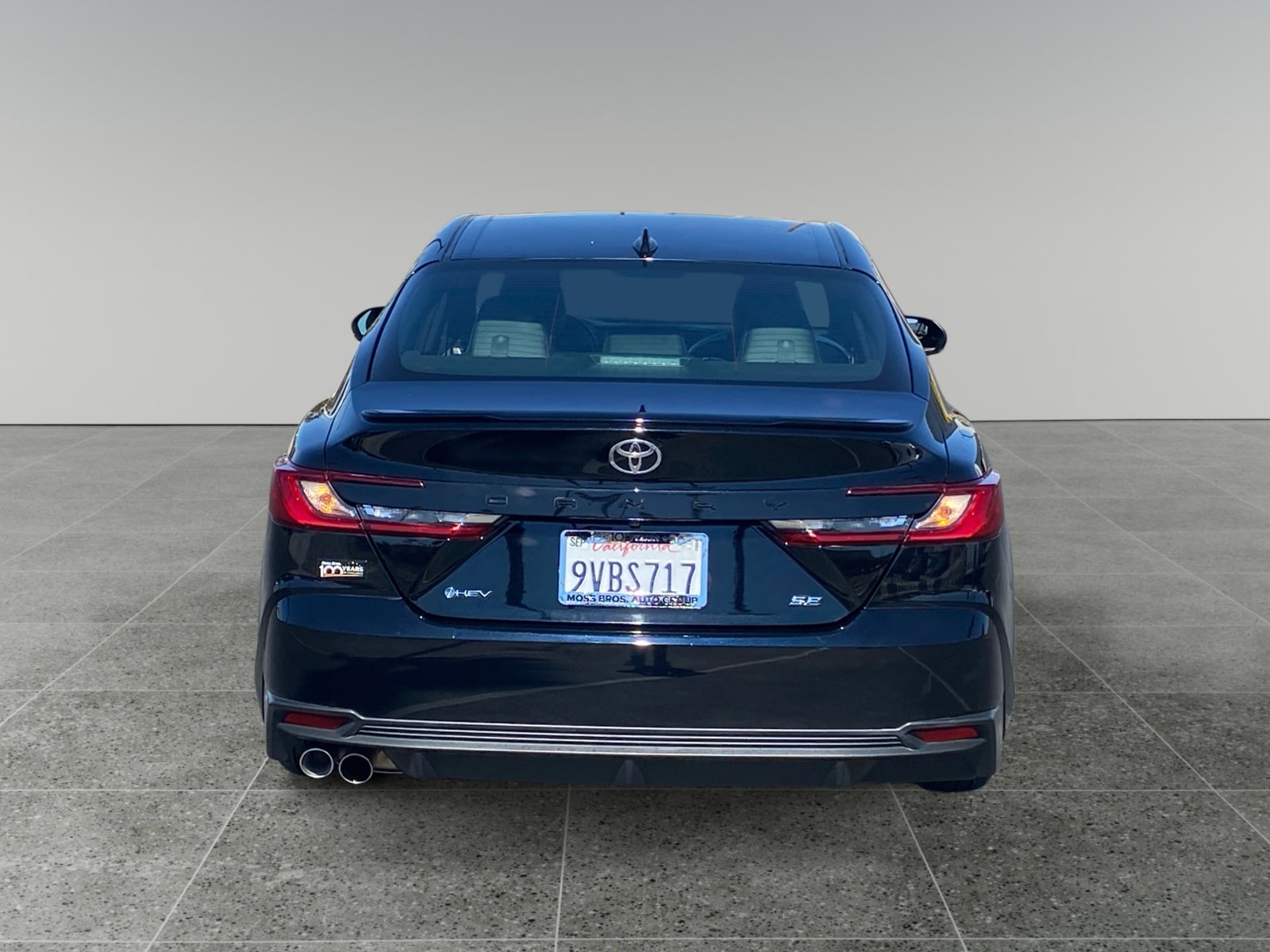 2026 Toyota Camry SE - Photo 4