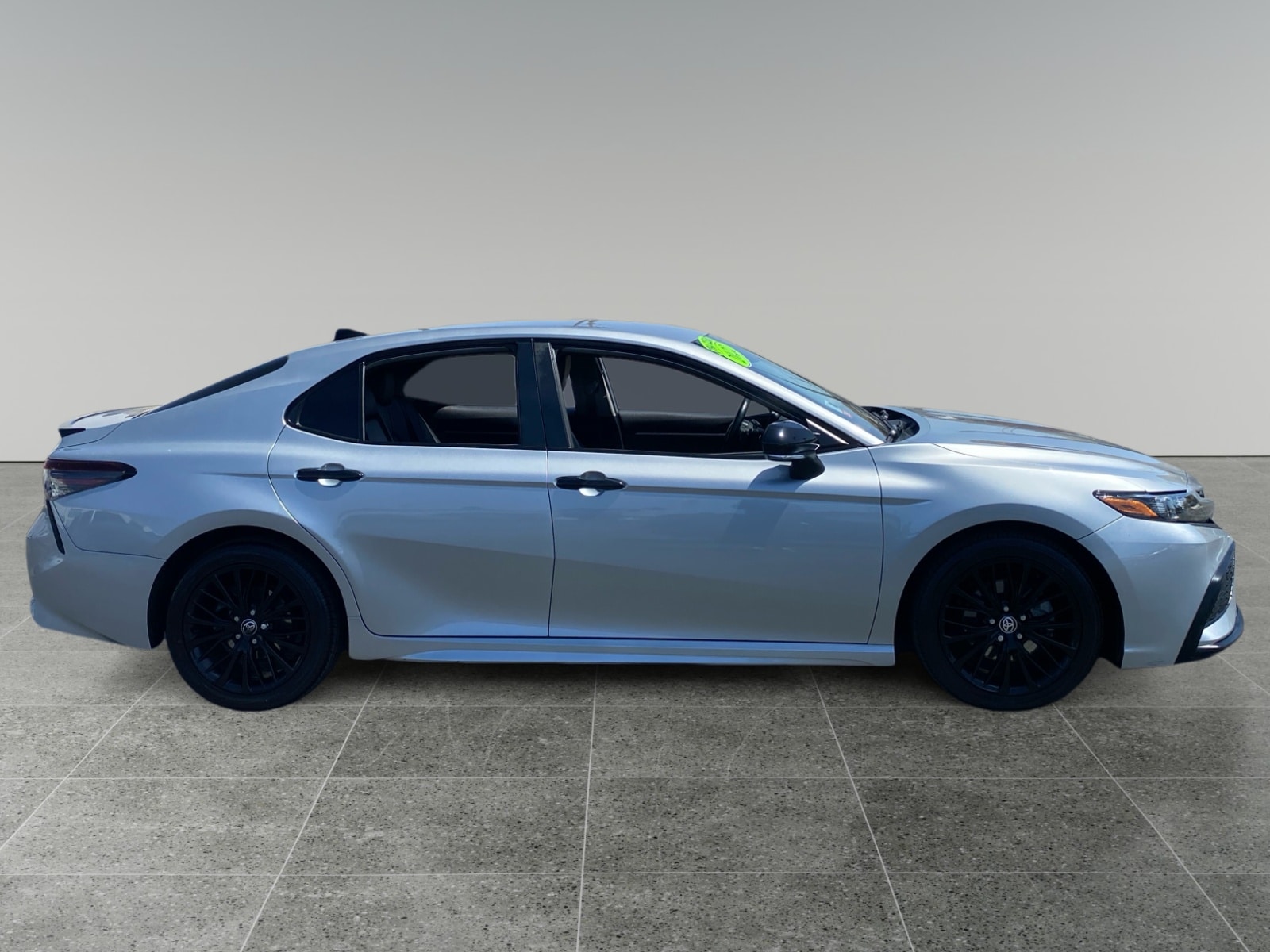 2022 Toyota Camry SE Nightshade - Photo 6