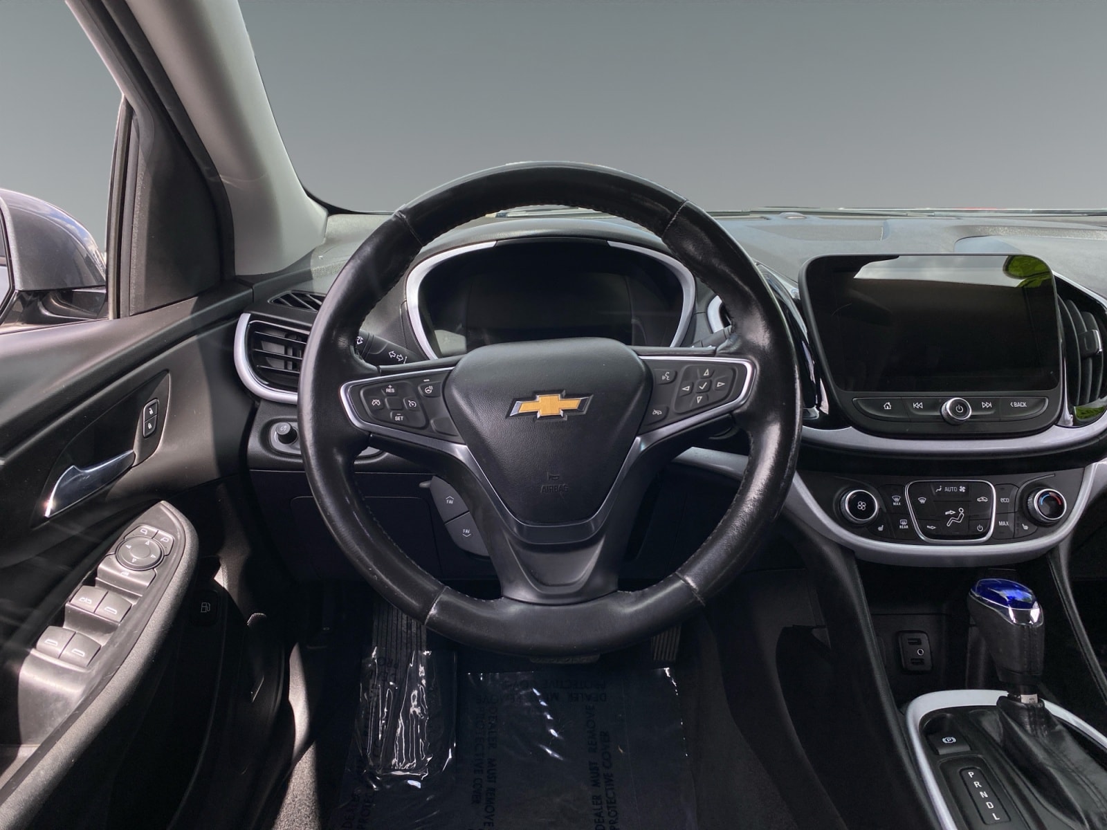 2018 Chevrolet Volt LT - Photo 12