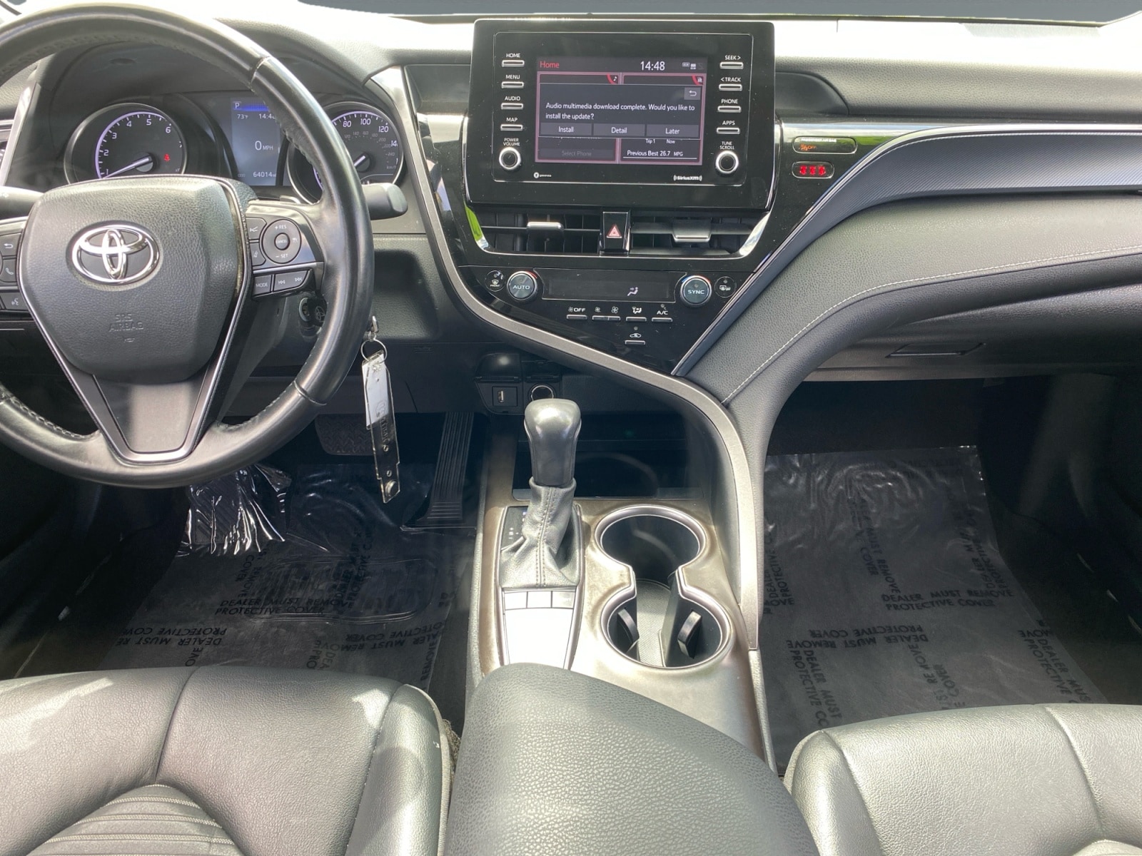 2023 Toyota Camry SE - Photo 11
