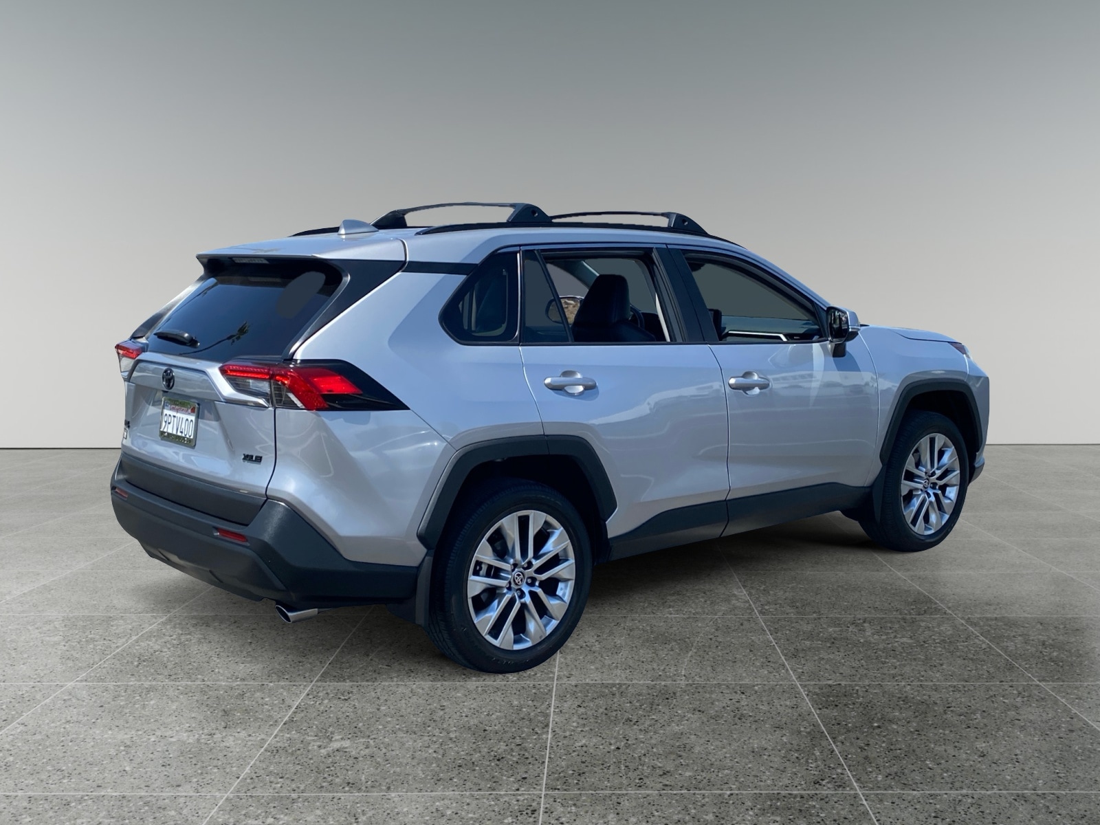 2024 Toyota RAV4 XLE Premium - Photo 5
