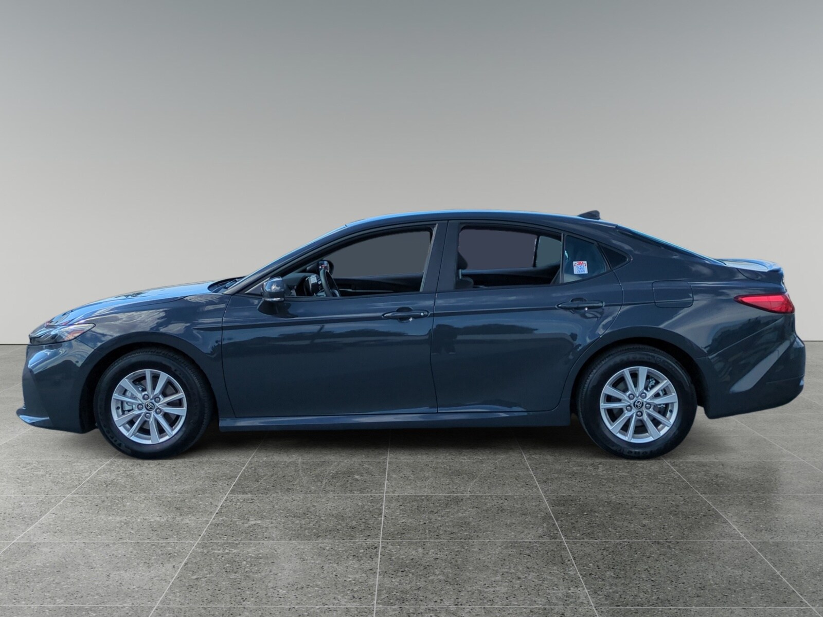 2025 Toyota Camry LE photo 2