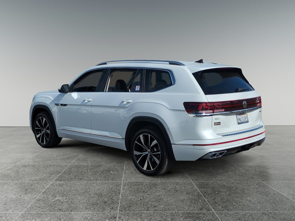 Used 2024 Volkswagen Atlas 2.0T SEL Premium R-Line SUV