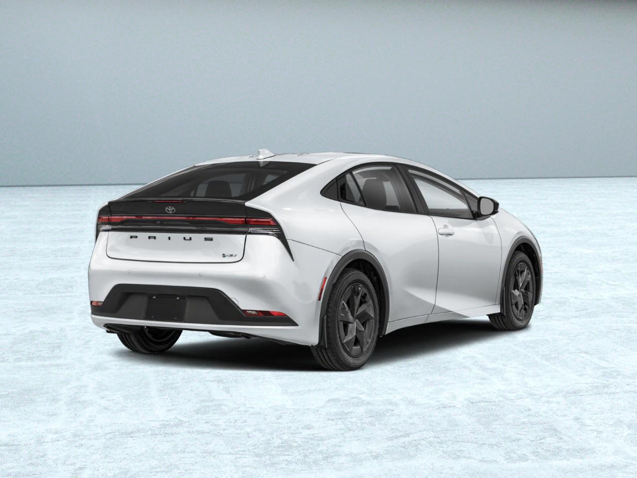 2026 Toyota Prius LE photo 2