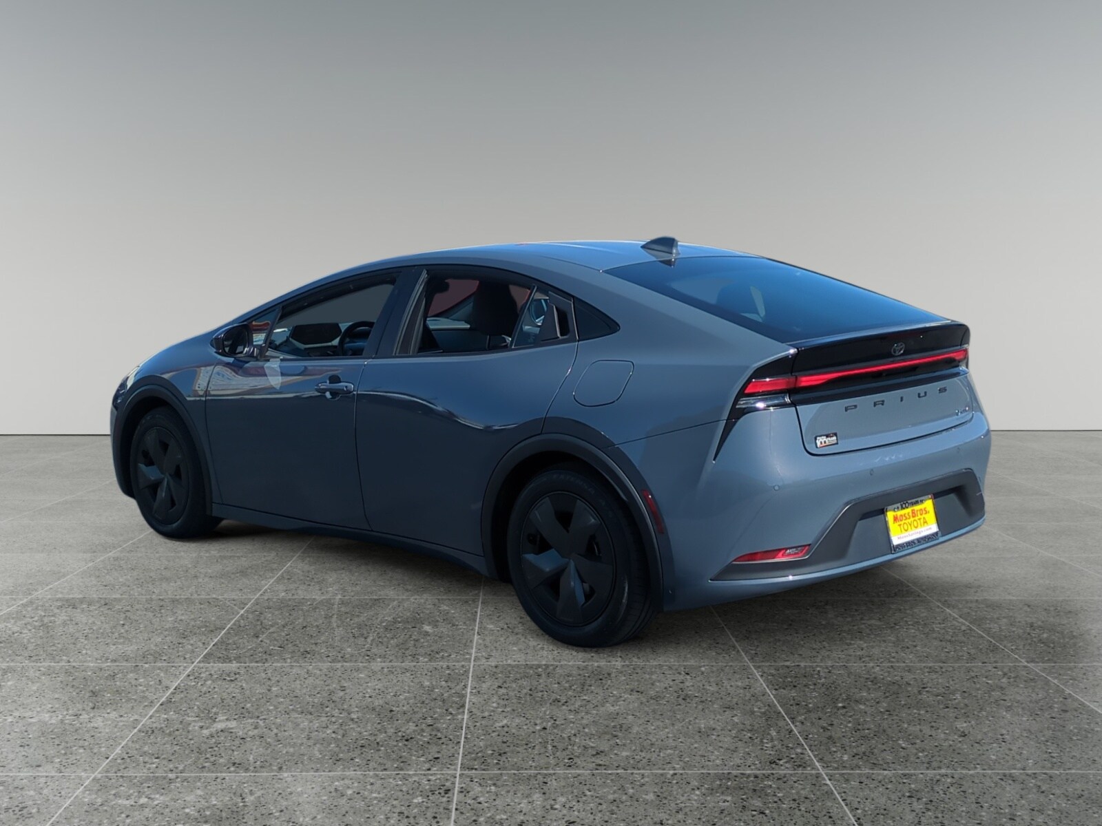 2024 Toyota Prius LE photo 3