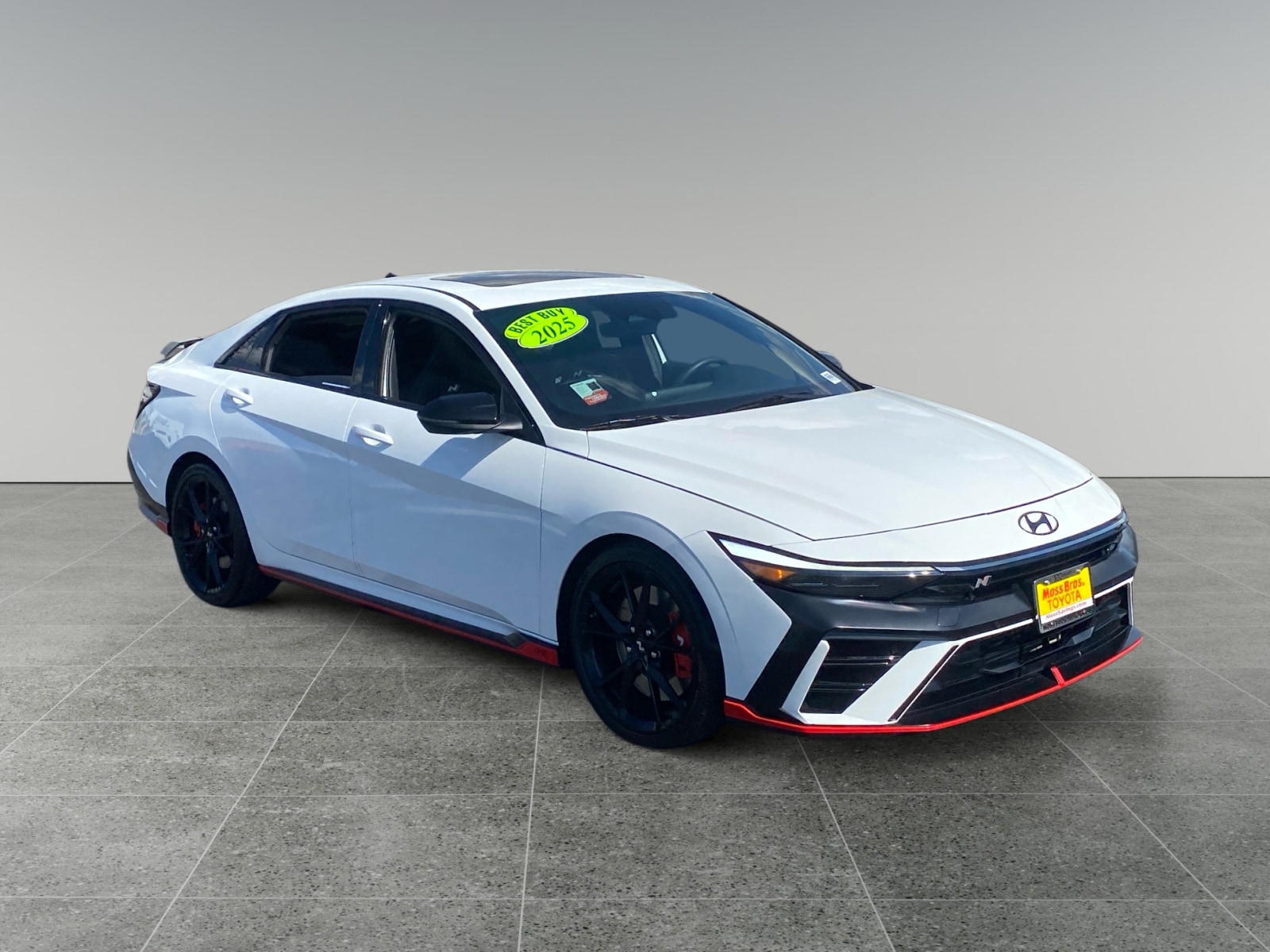 2025 Hyundai Elantra N - Photo 7