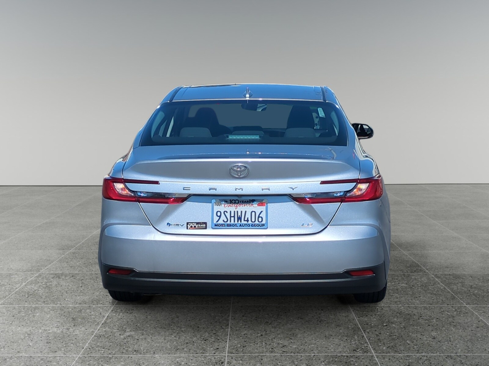 2025 Toyota Camry LE photo 3