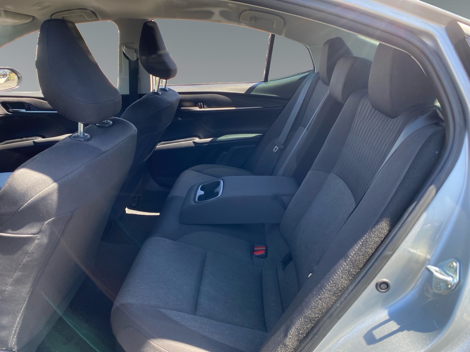 2025 Toyota Camry LE - Photo 13