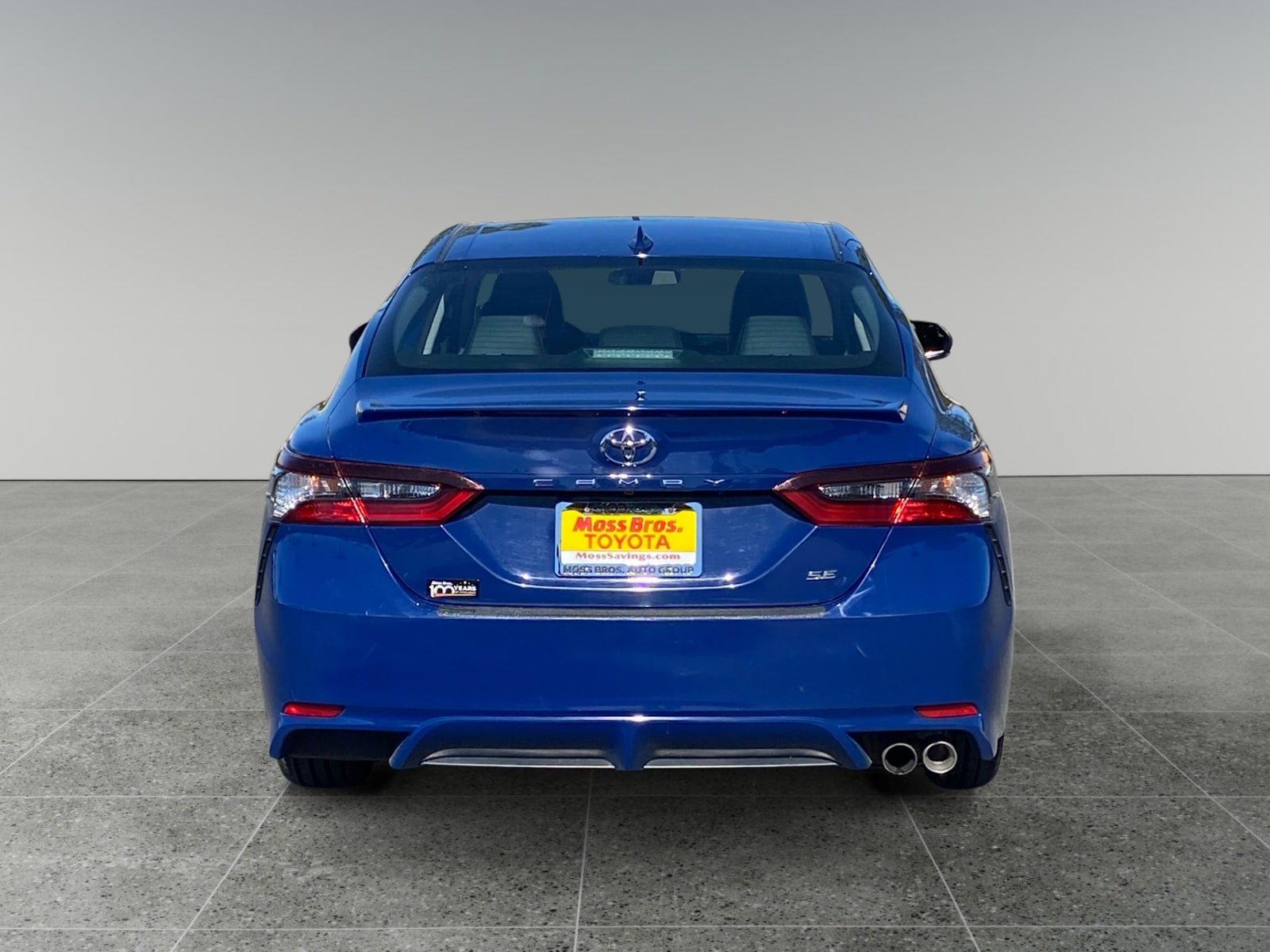 2024 Toyota Camry SE photo 4