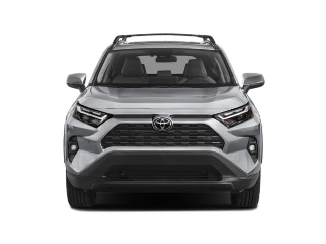 2025 Toyota RAV4 XLE photo 4