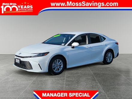 2025 Toyota Camry LE Sedan