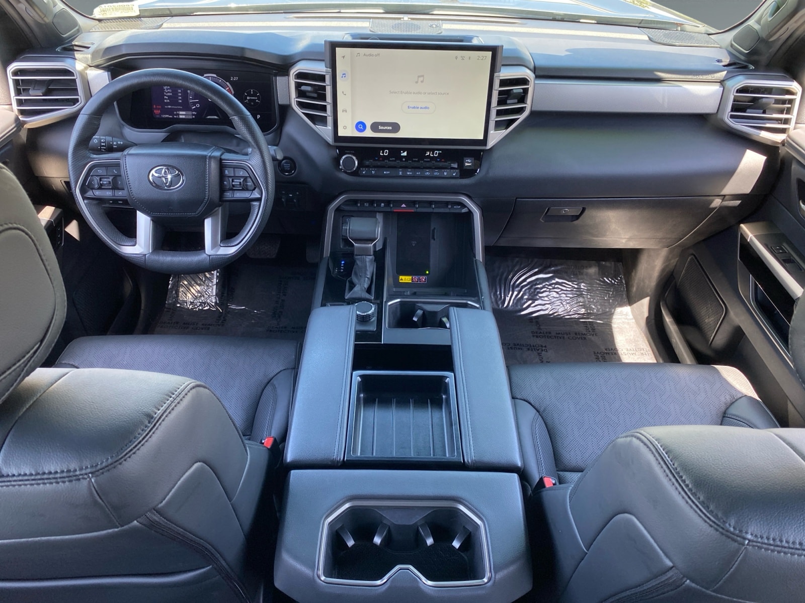 2025 Toyota Tundra Limited - Photo 10