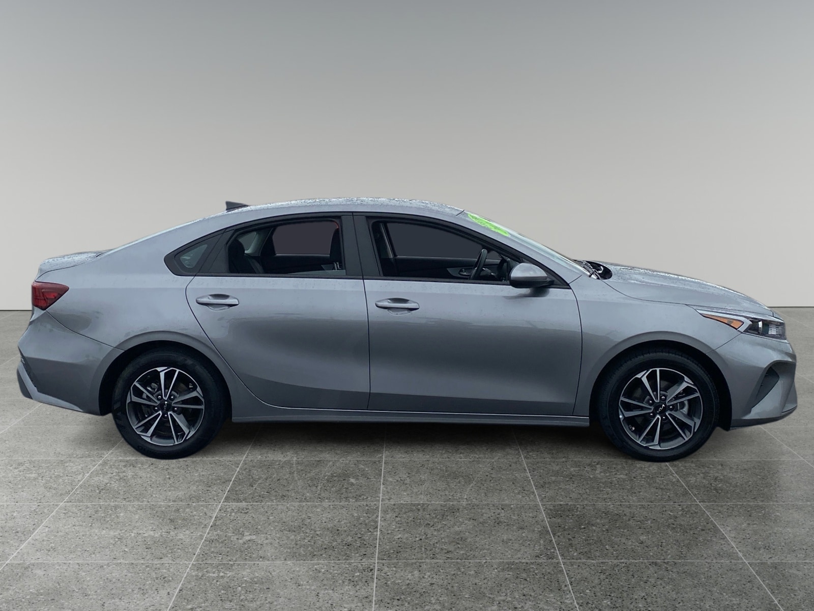 2024 Kia Forte LXS photo 6