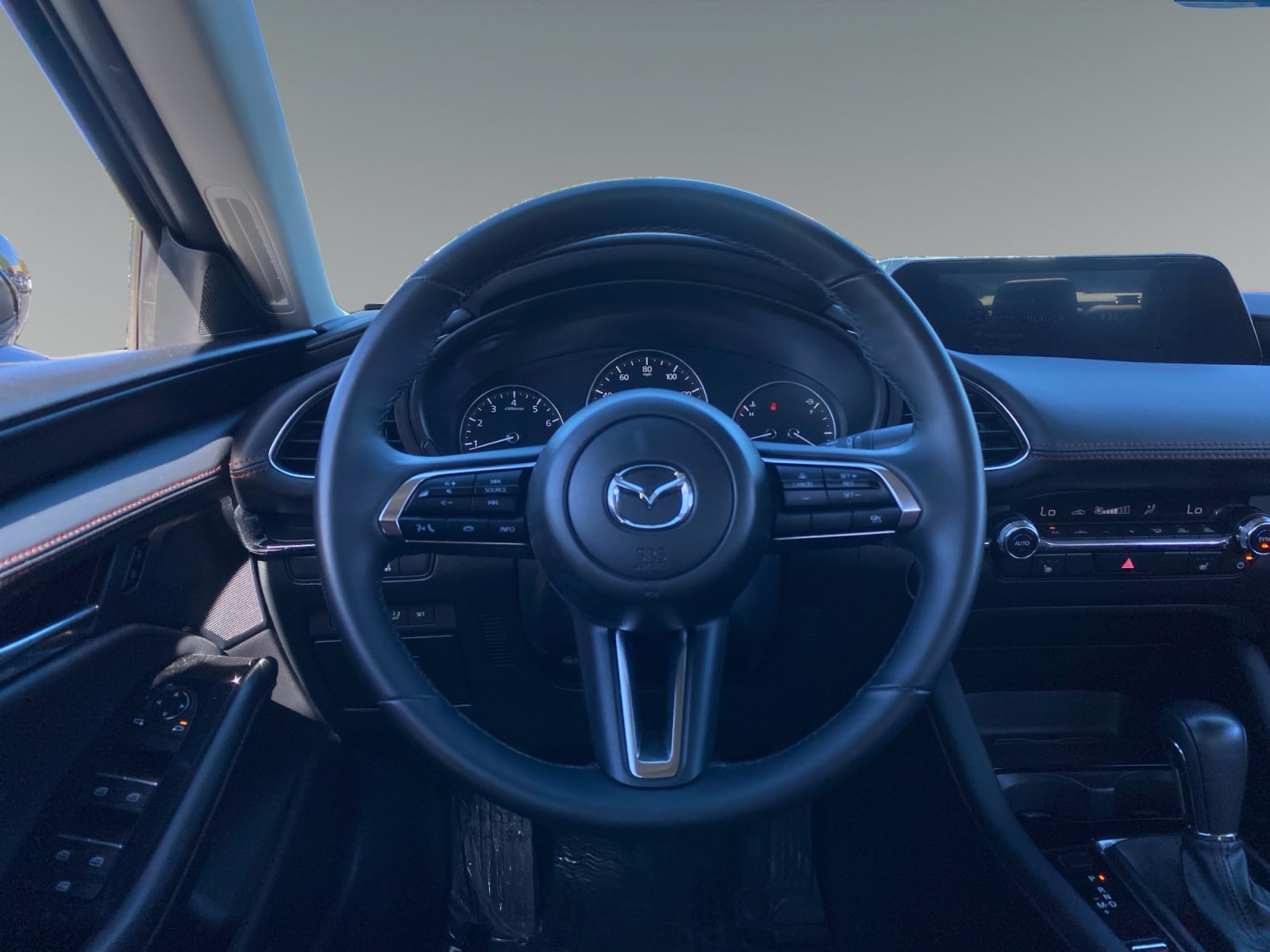 2025 Mazda Mazda3 Carbon Edition - Photo 12