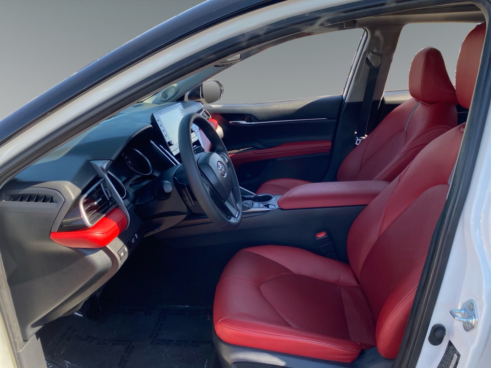 2024 Toyota Camry XSE - Photo 9