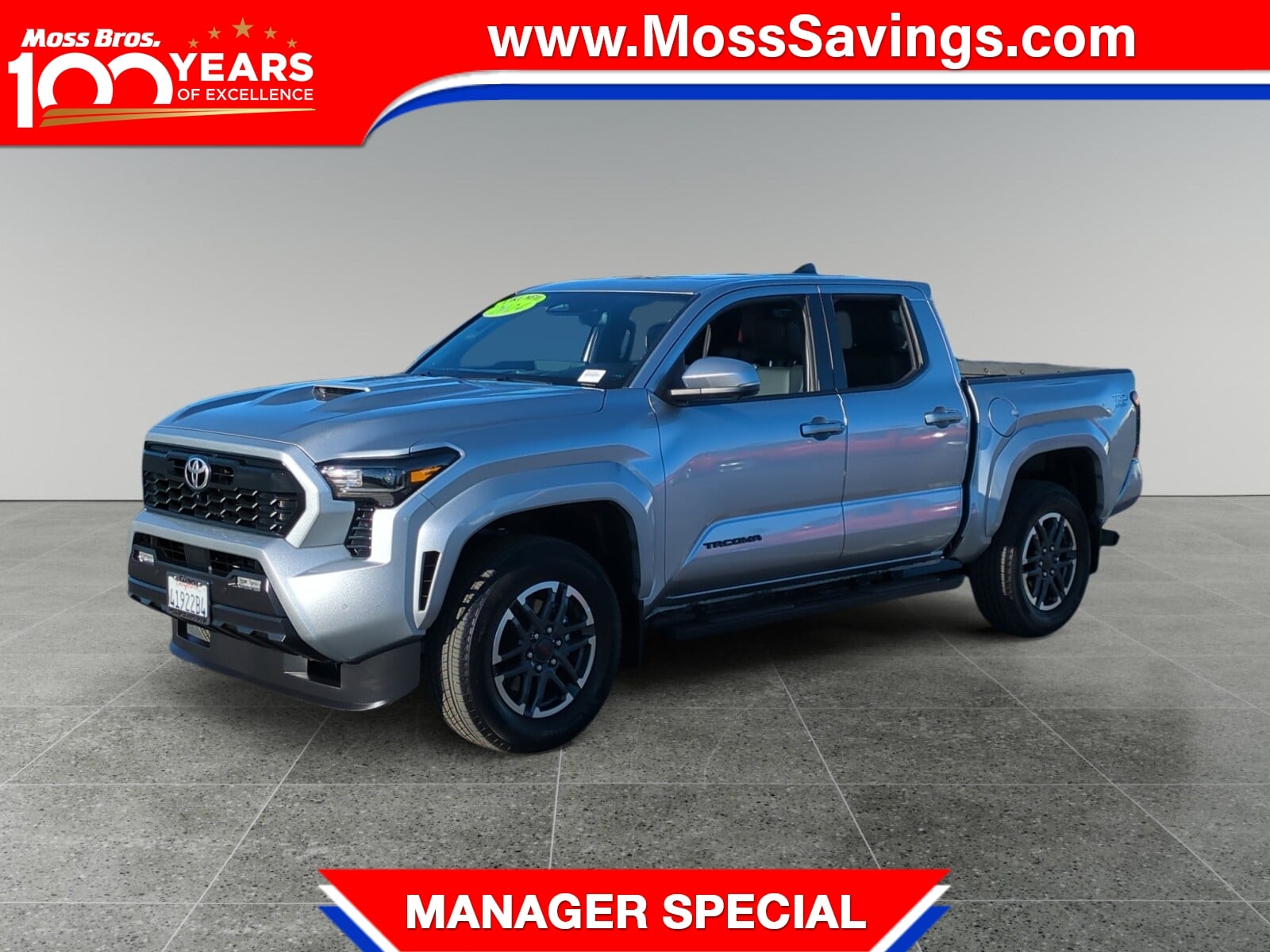 2024 Toyota Tacoma TRD Sport's photo
