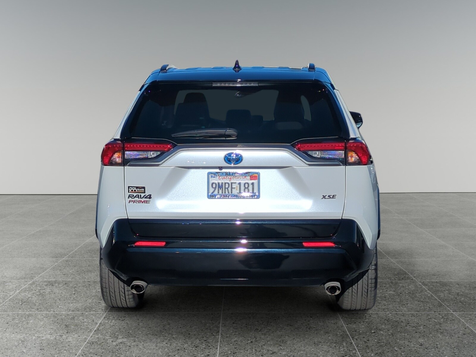 2024 Toyota RAV4 Prime XSE photo 4