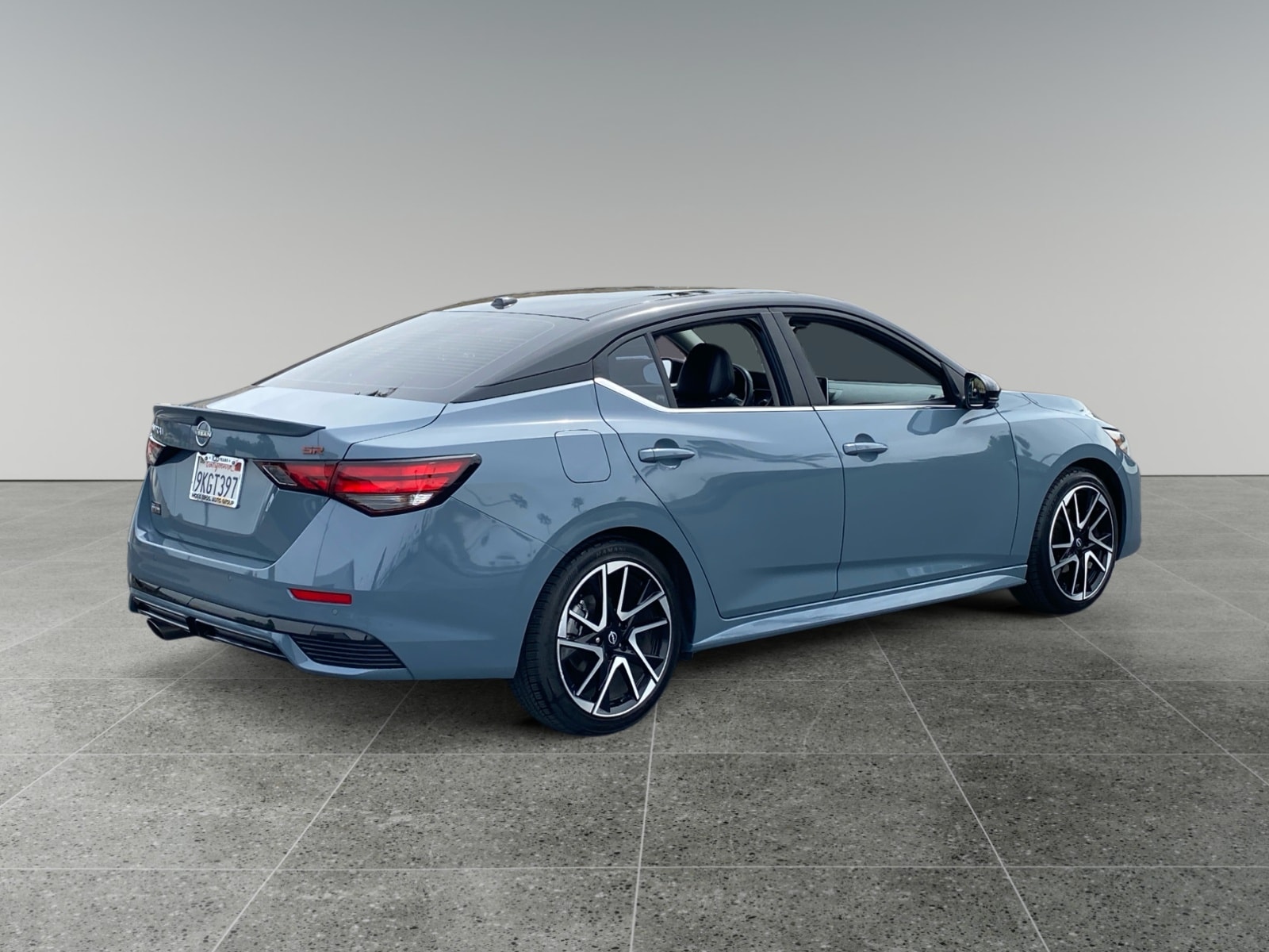 2024 Nissan Sentra SR photo 5