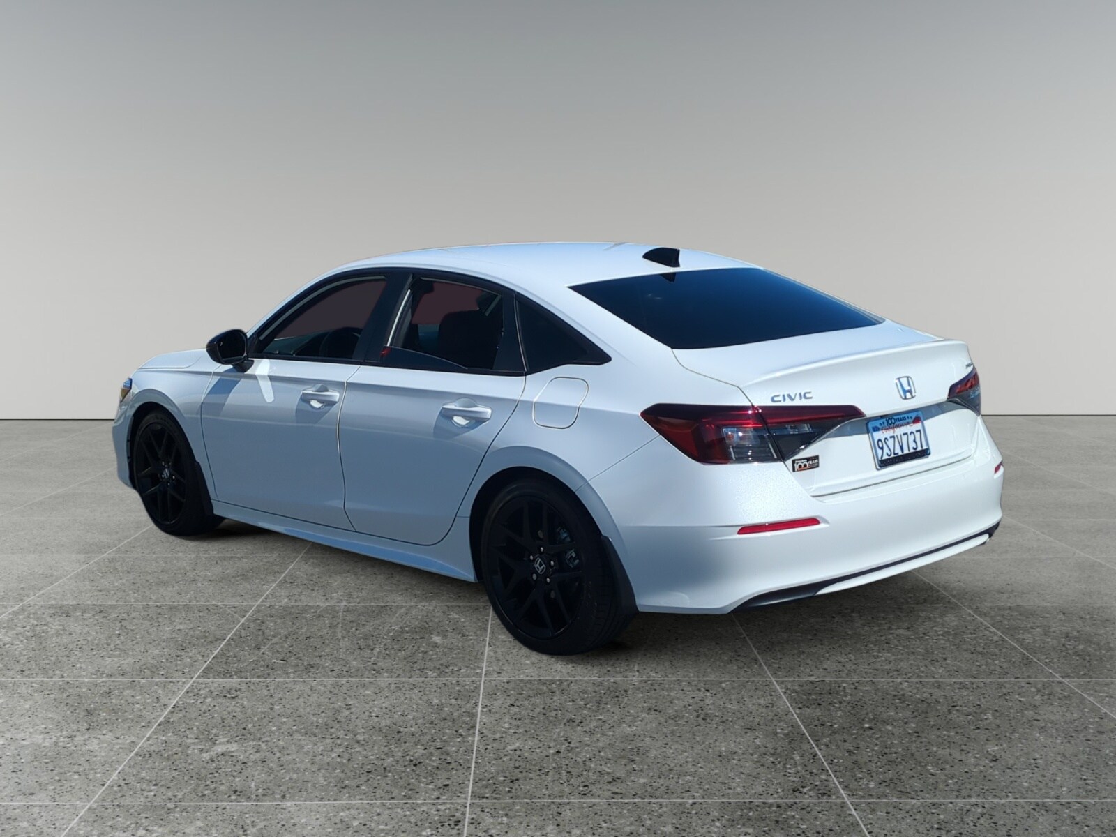 2025 Honda Civic Sport photo 3