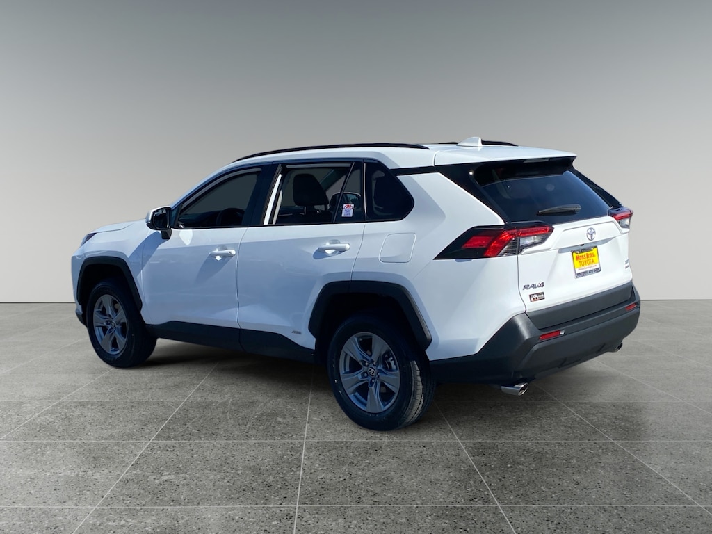 Used 2025 Toyota RAV4 Hybrid XLE SUV