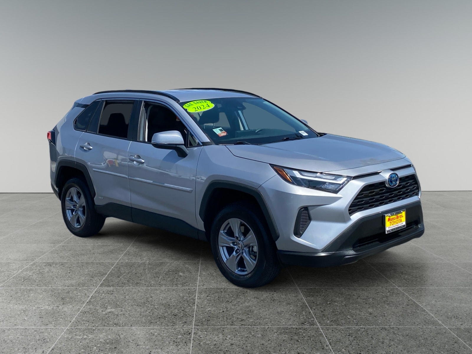 2024 Toyota RAV4 LE - Photo 7