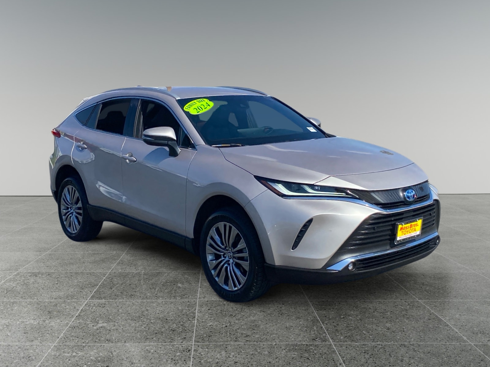 2024 Toyota Venza XLE - Photo 7