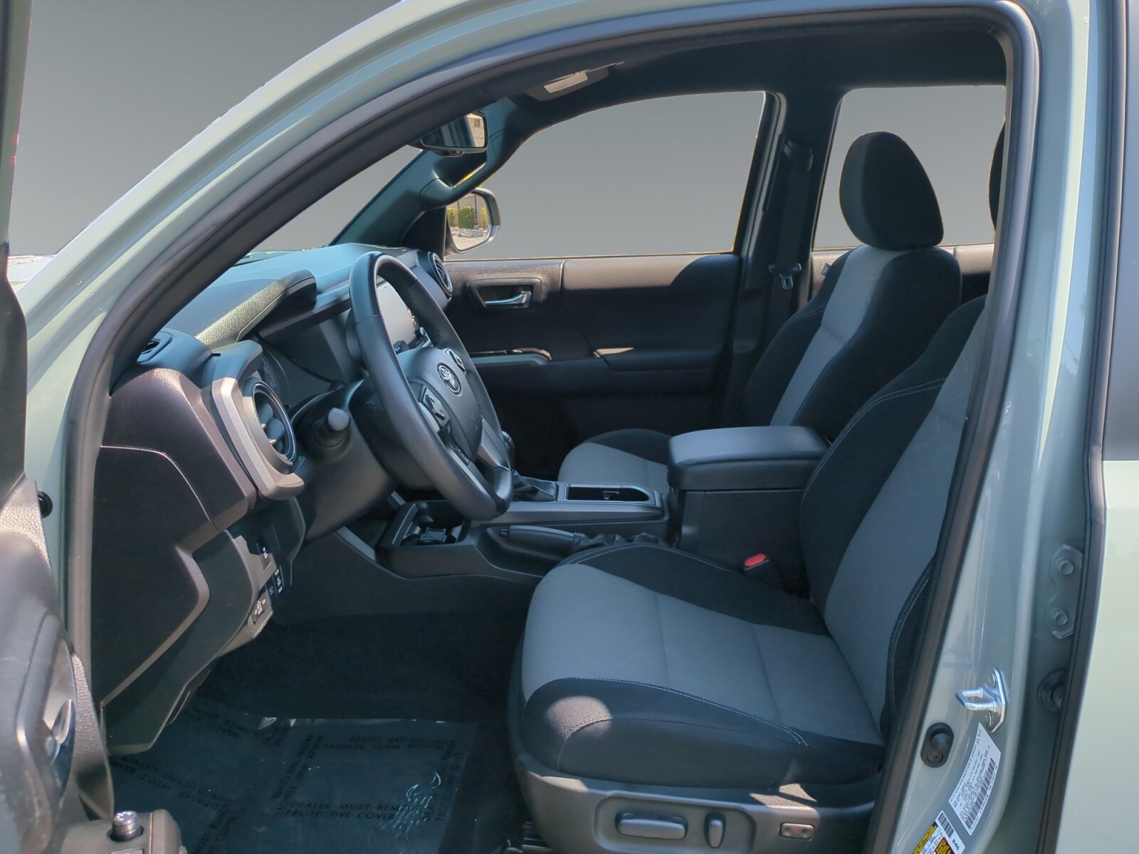 2023 Toyota Tacoma TRD Sport Double Cab photo 4