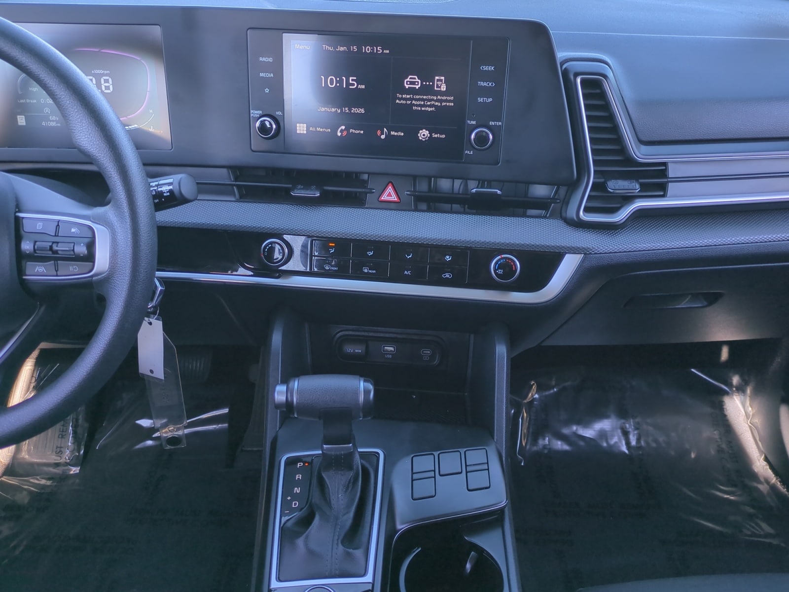 2024 Kia Sportage LX - Photo 11