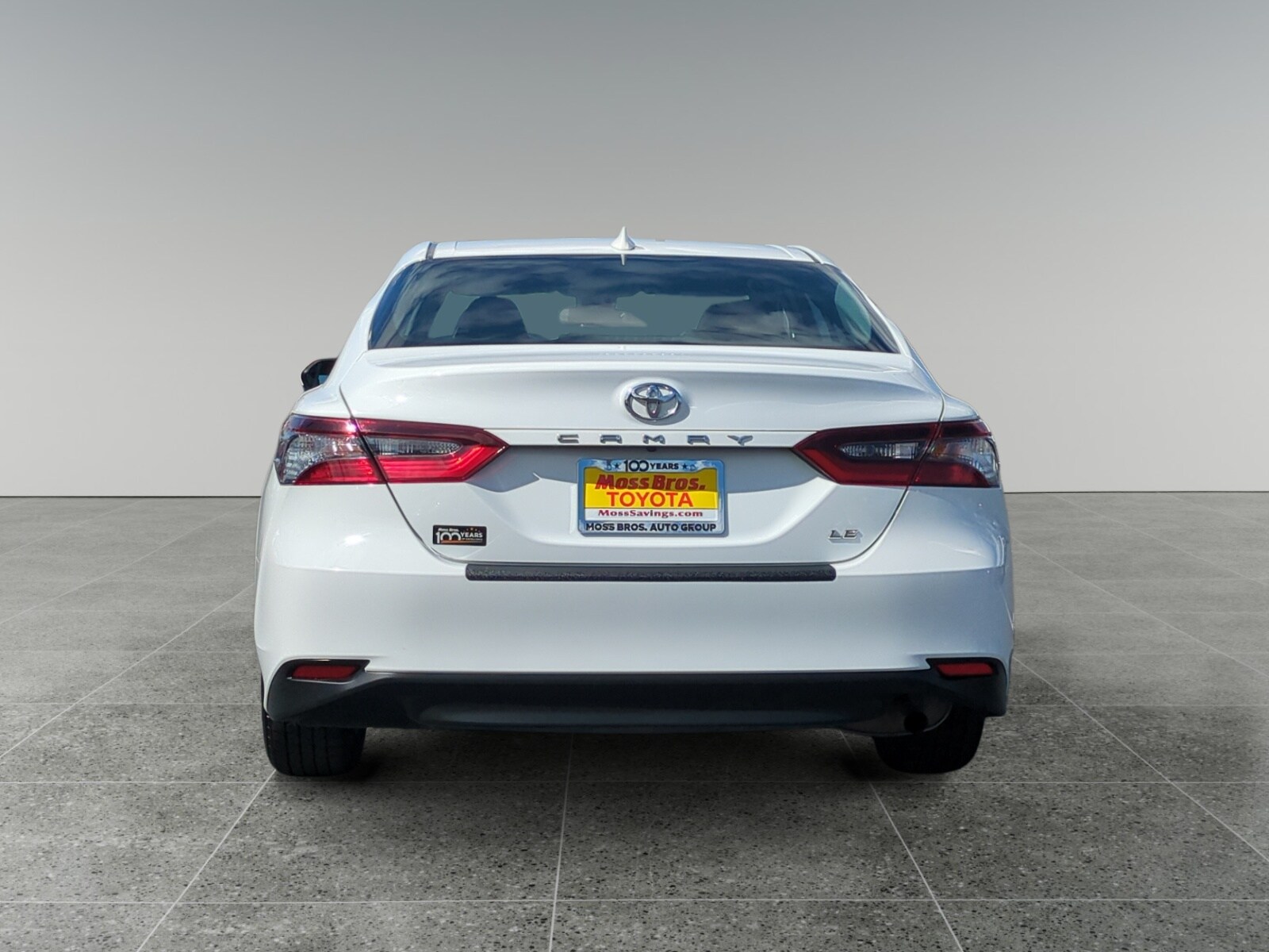 2024 Toyota Camry LE photo 4