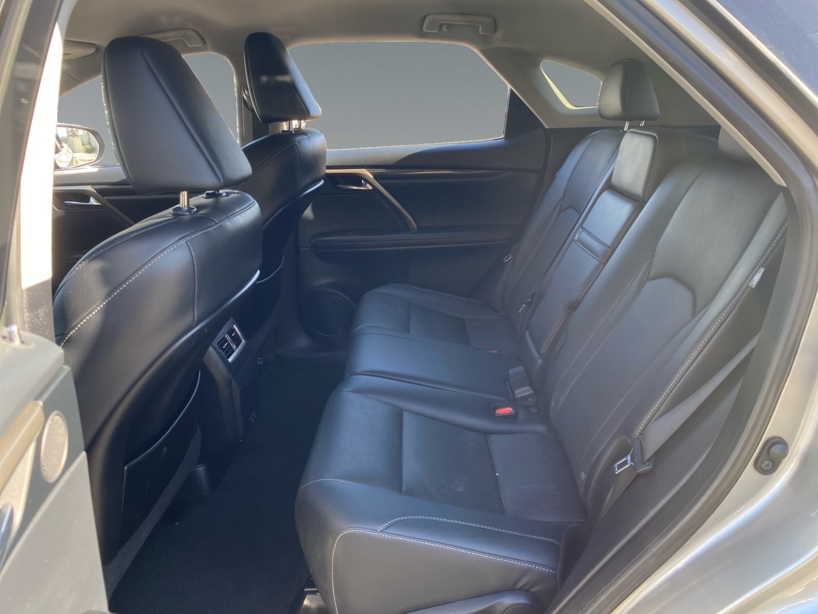 2022 Lexus RX 350 - Photo 13