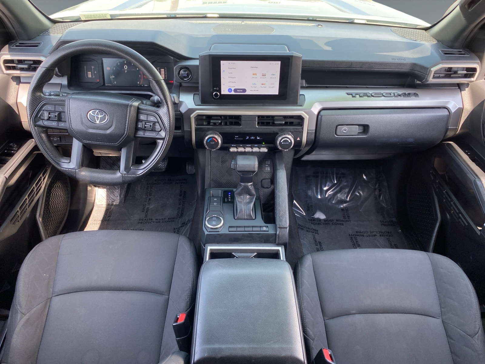 2024 Toyota Tacoma SR5 - Photo 10