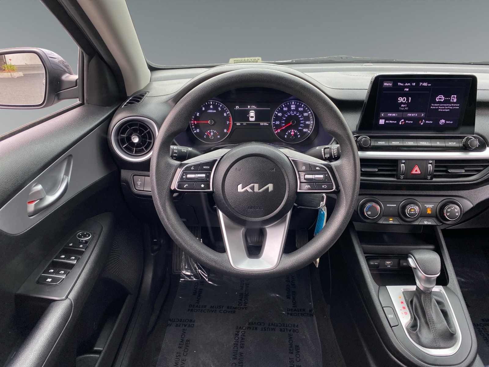 2024 Kia Forte LXS - Photo 12