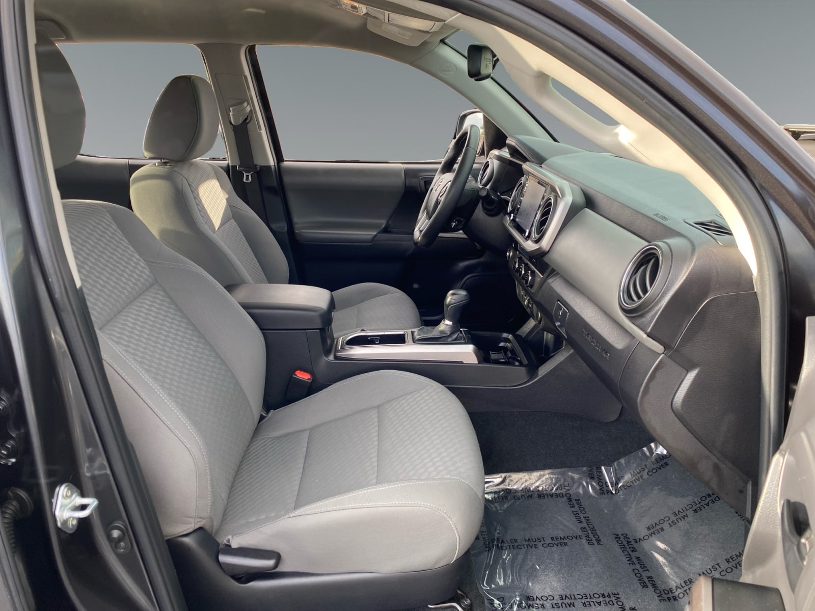 2023 Toyota Tacoma SR5 - Photo 15