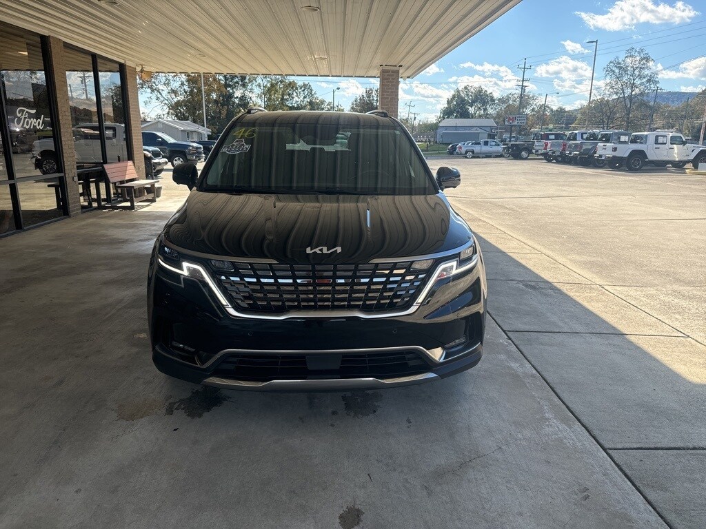 Used 2024 Kia Carnival SX MPV