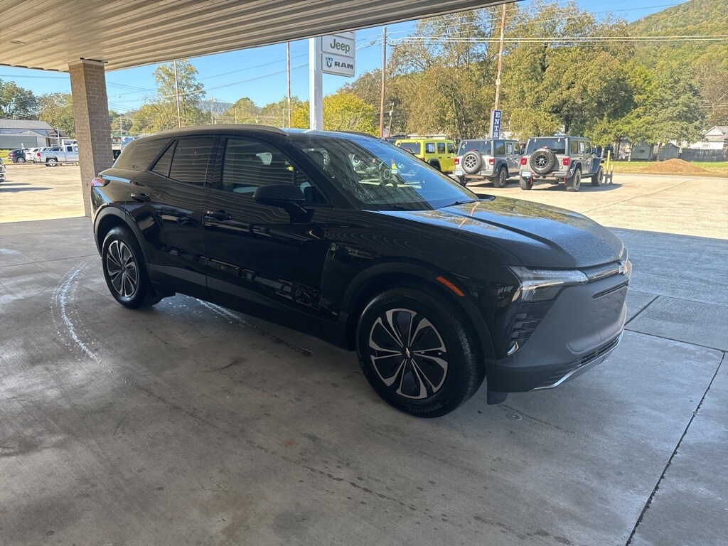 Used 2025 Chevrolet Blazer EV LT SUV