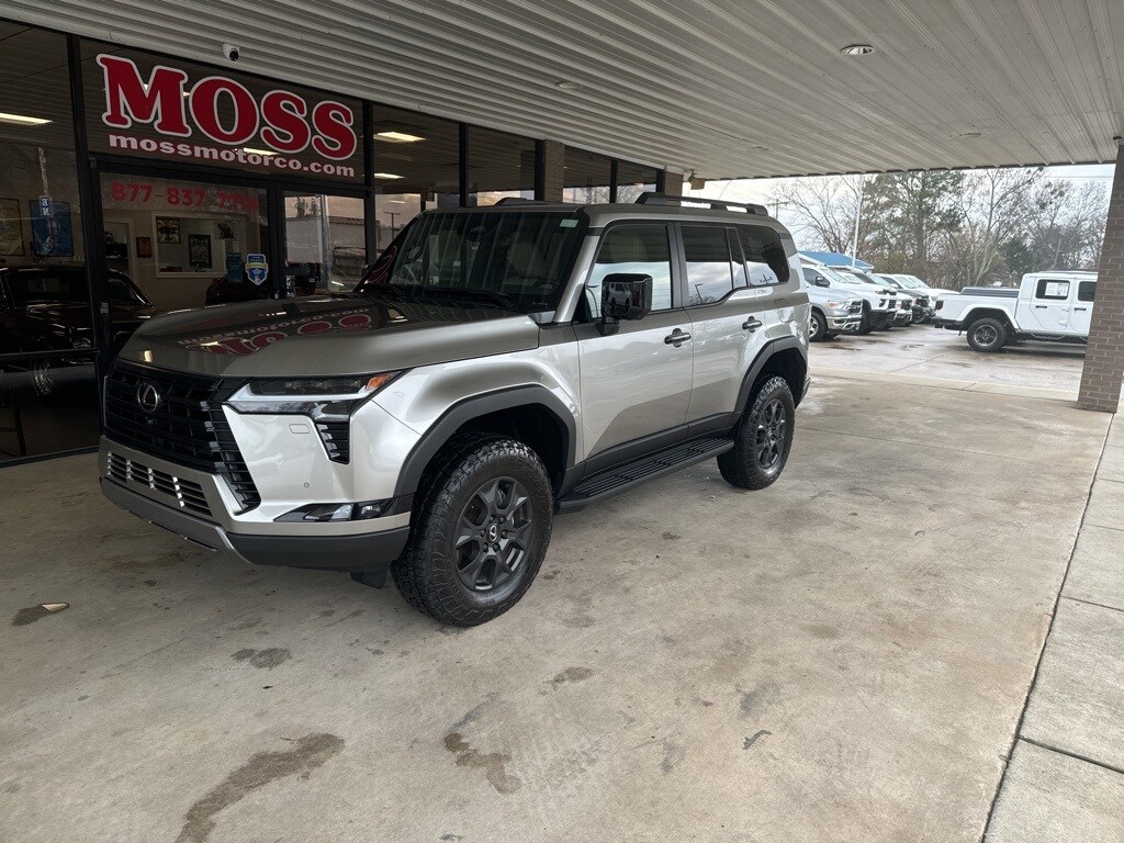 Used 2025 Lexus GX 550 Overtrail SUV