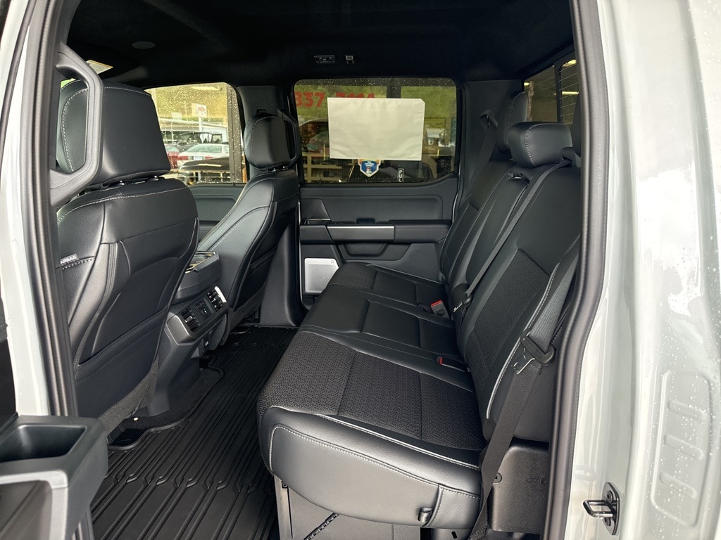 2025 Ford F-150 Lariat - Photo 15