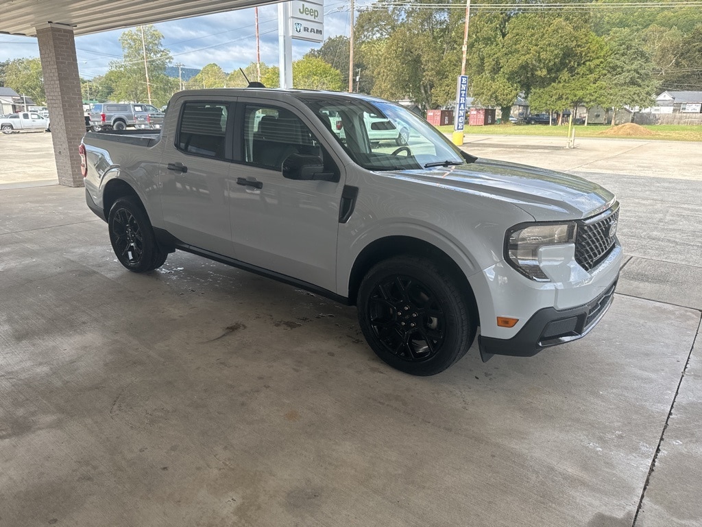 New 2025 Ford Maverick XLT Truck SuperCrew